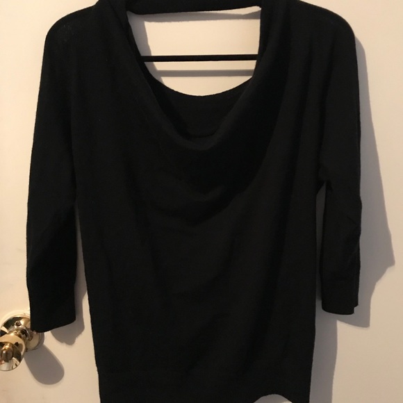 Club Monaco 3/4 sleeved wool sweater - Picture 2 of 5